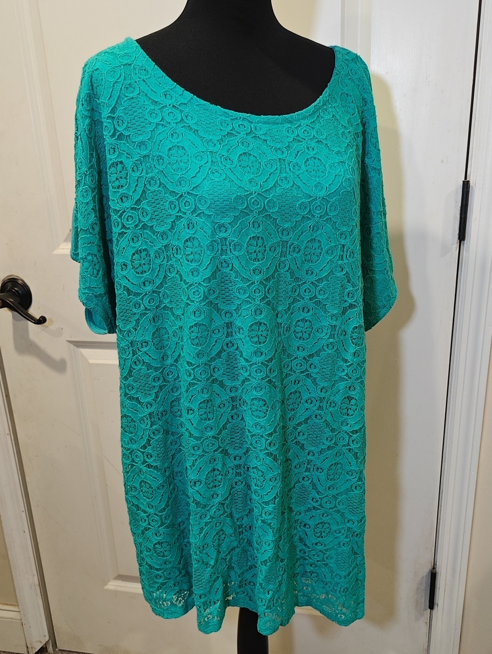 Faded Glory Teal Lace Top